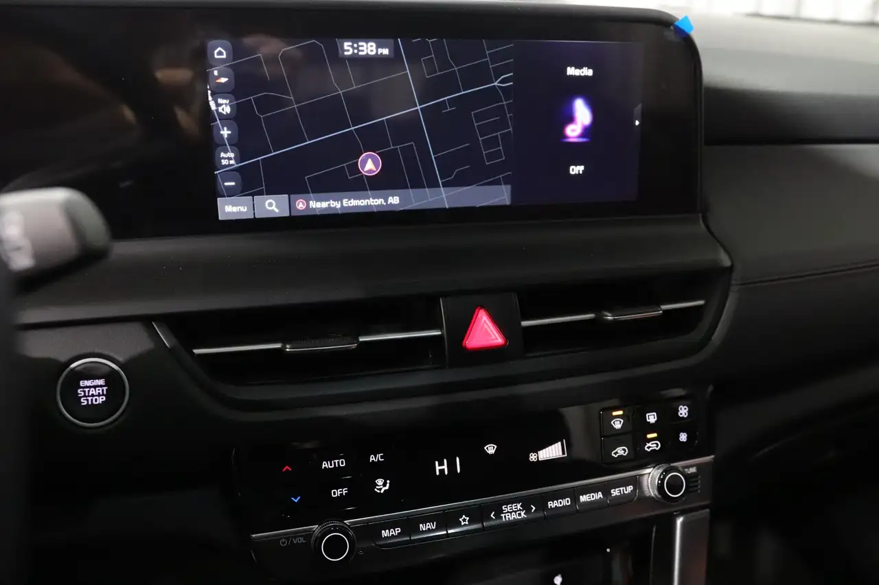 Kia Seltos снимка Kia Seltos