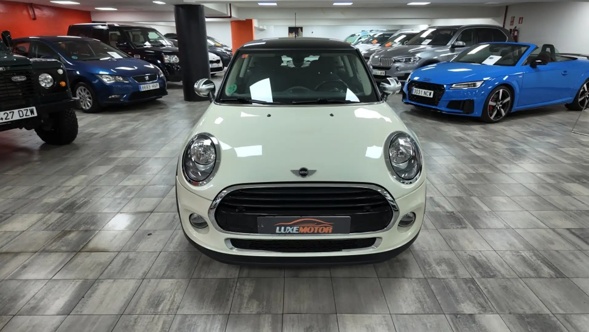 MINI Cooper Cabrio Білий - 2