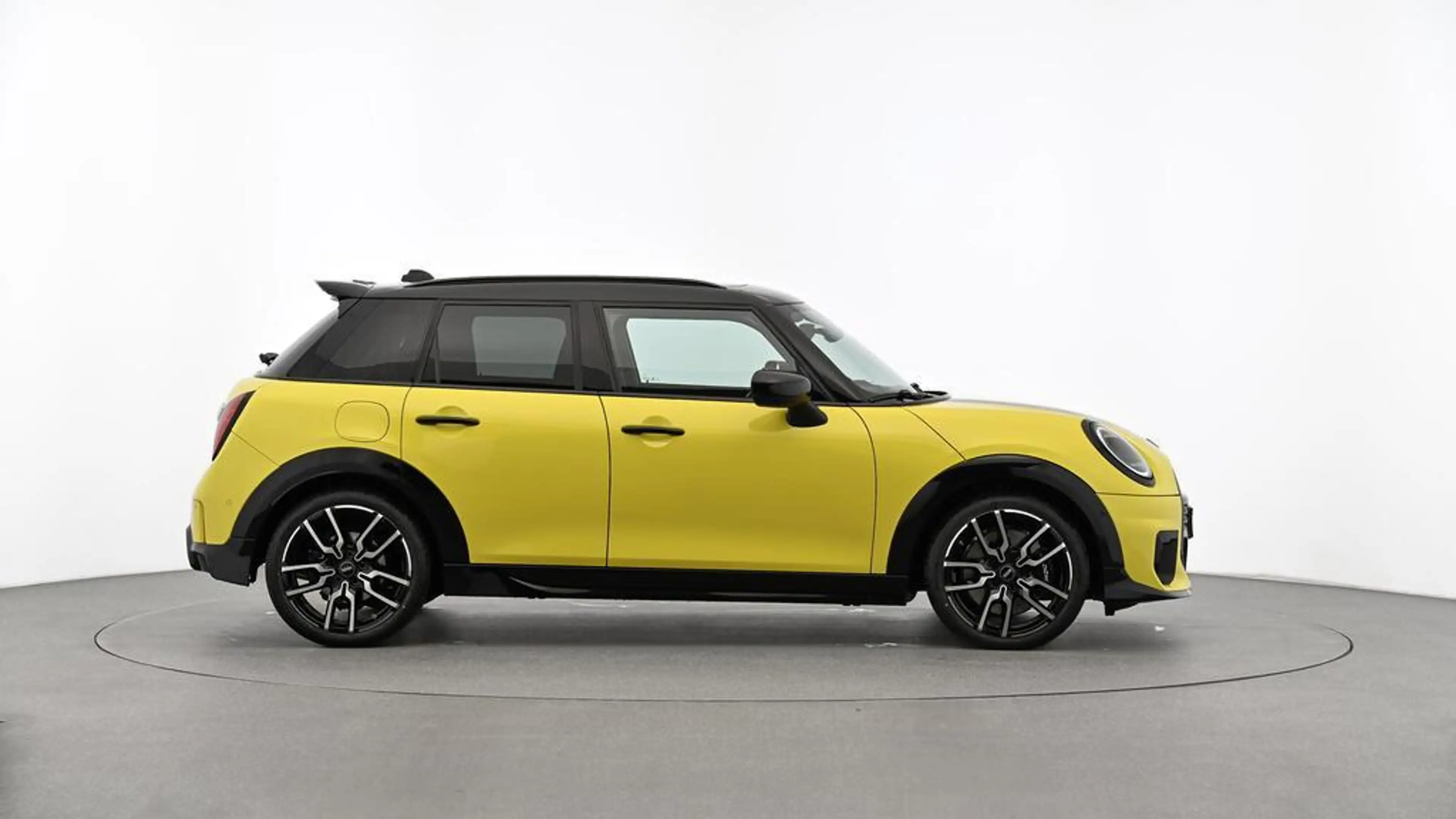 MINI Cooper C John Cooper Works Trim — photo 2