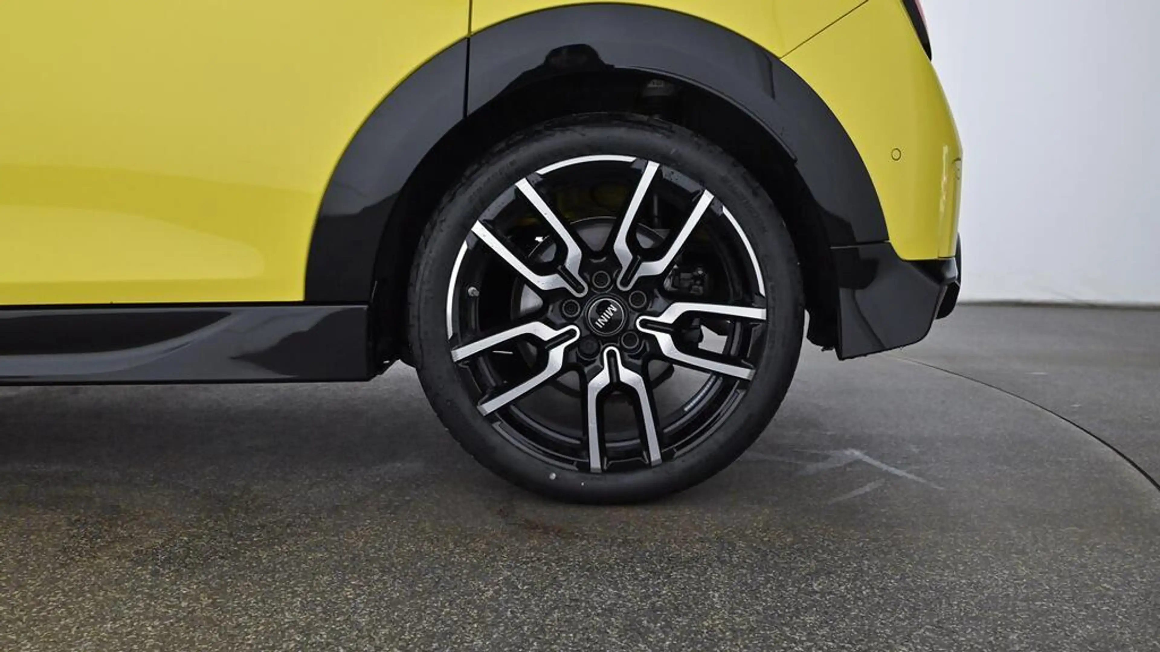 MINI Cooper C John Cooper Works Trim — photo 10