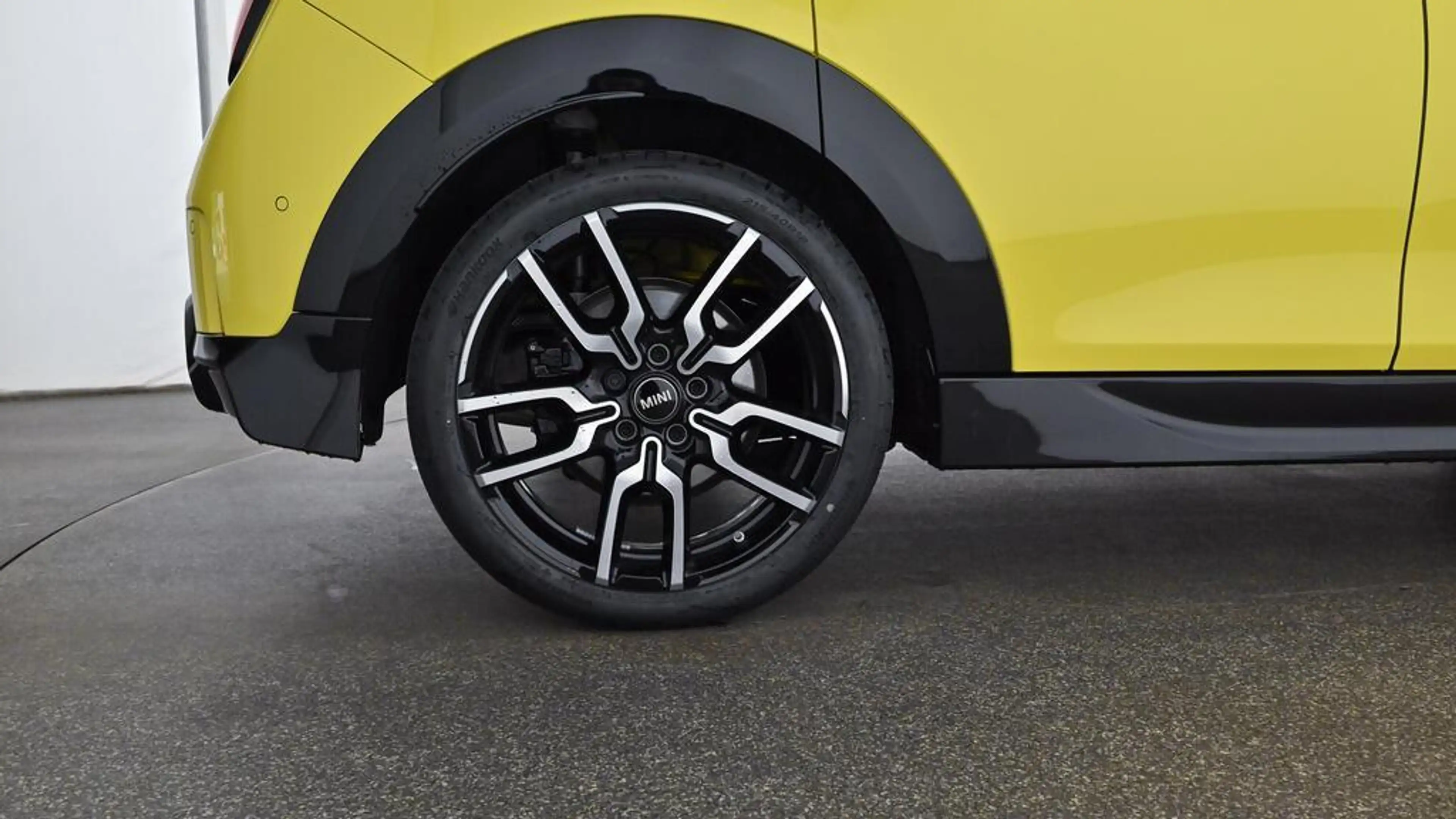 MINI Cooper C John Cooper Works Trim — photo 9