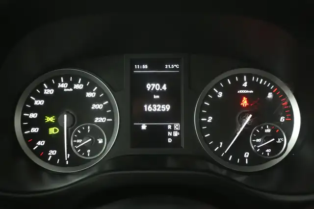 Mercedes-Benz Vito view 12