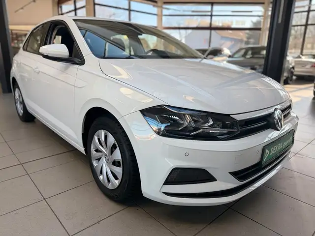 Volkswagen Polo VI Trendline