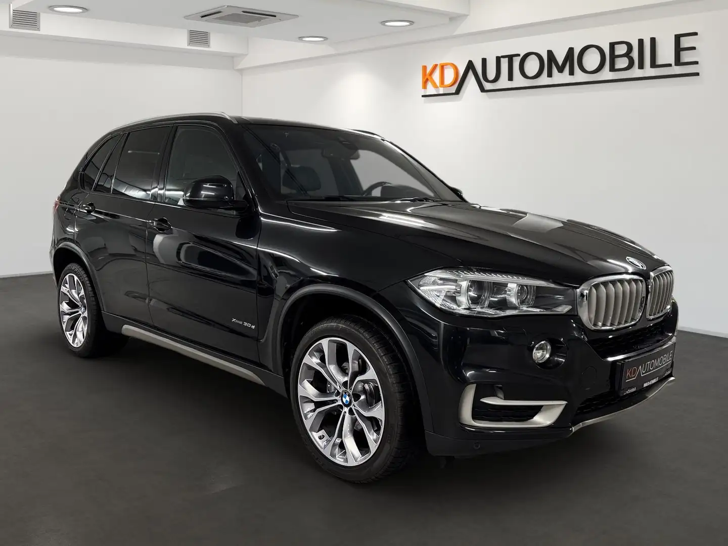 BMW X5 xDrive 30d, Aut., M-Paket innen Schwarz - 2