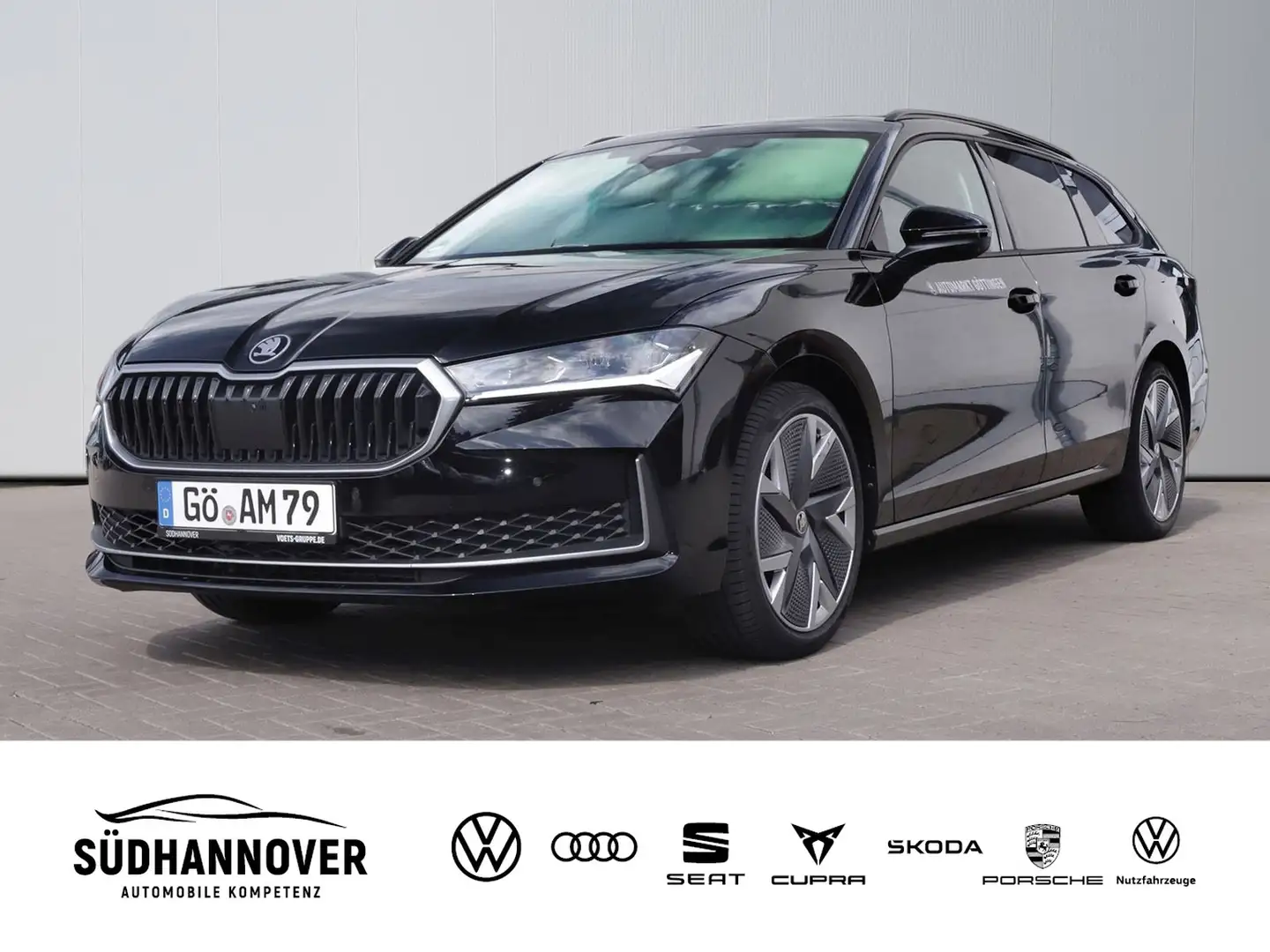 Skoda Superb Combi 2.0 TDI 142kW 4x4 Sel. +AHK+STANDHZ Schwarz - 1