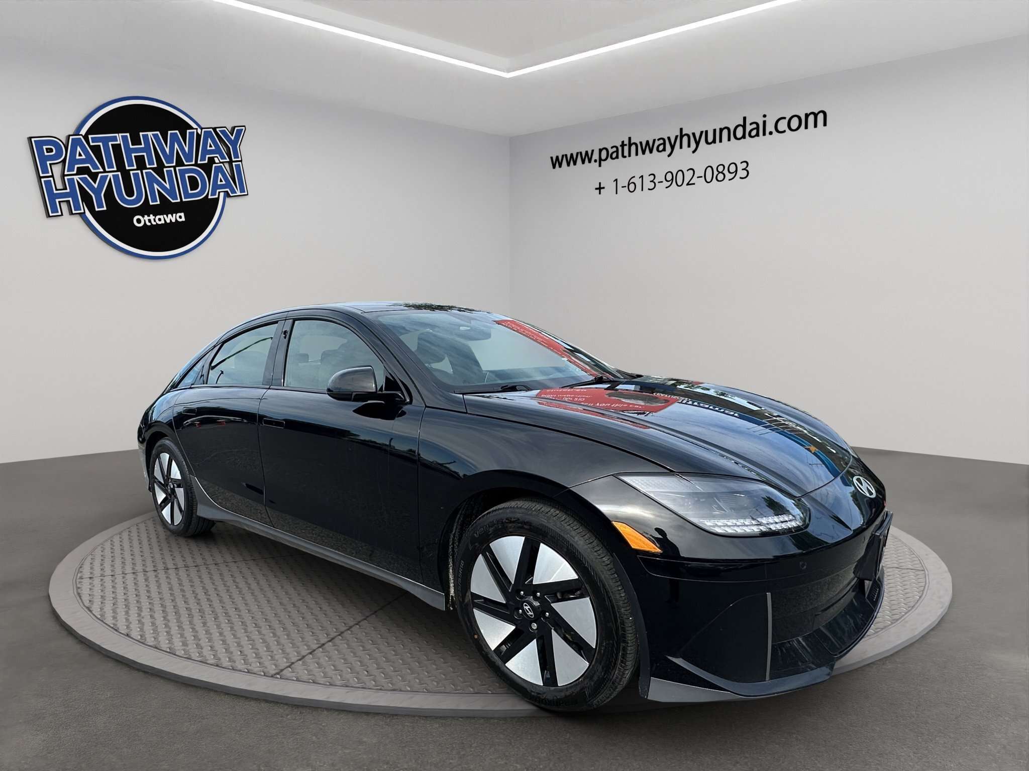 2025 Hyundai IONIQ 6 Preferred | Reverse Cam | Heated Seats