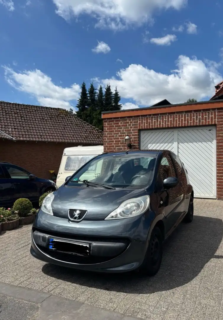 Peugeot 107 70 Petit Filou - 1