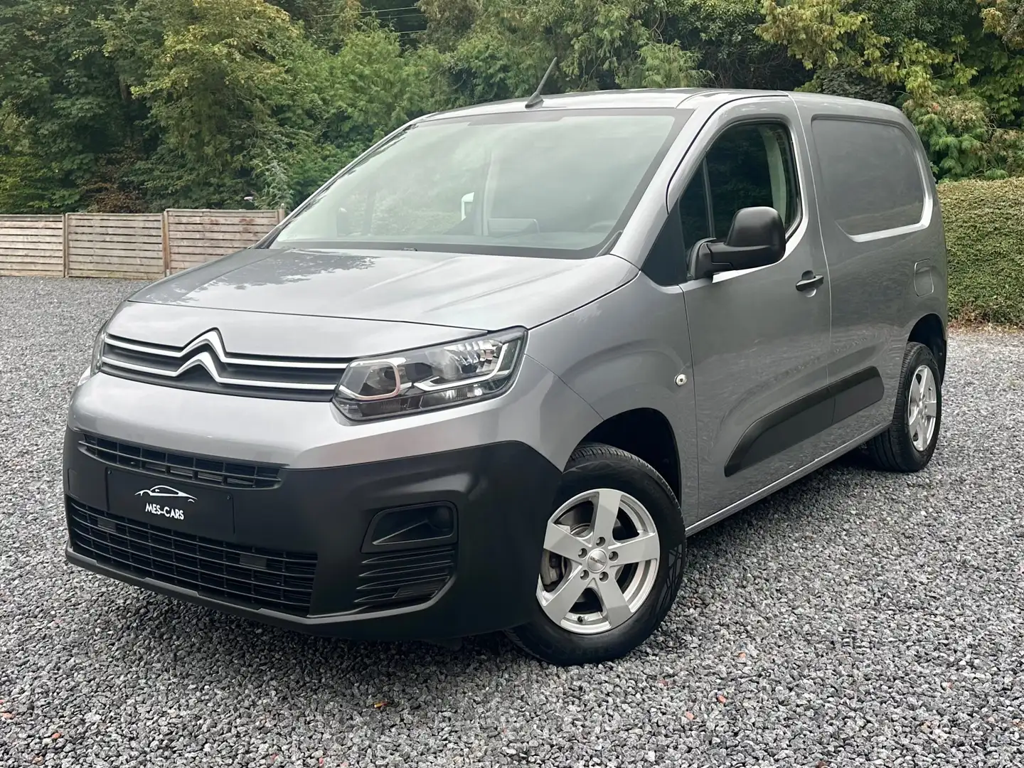 Citroen Berlingo 1.2 Essence 36.000Km / Jantes CarPlay 2021 Grau - 1