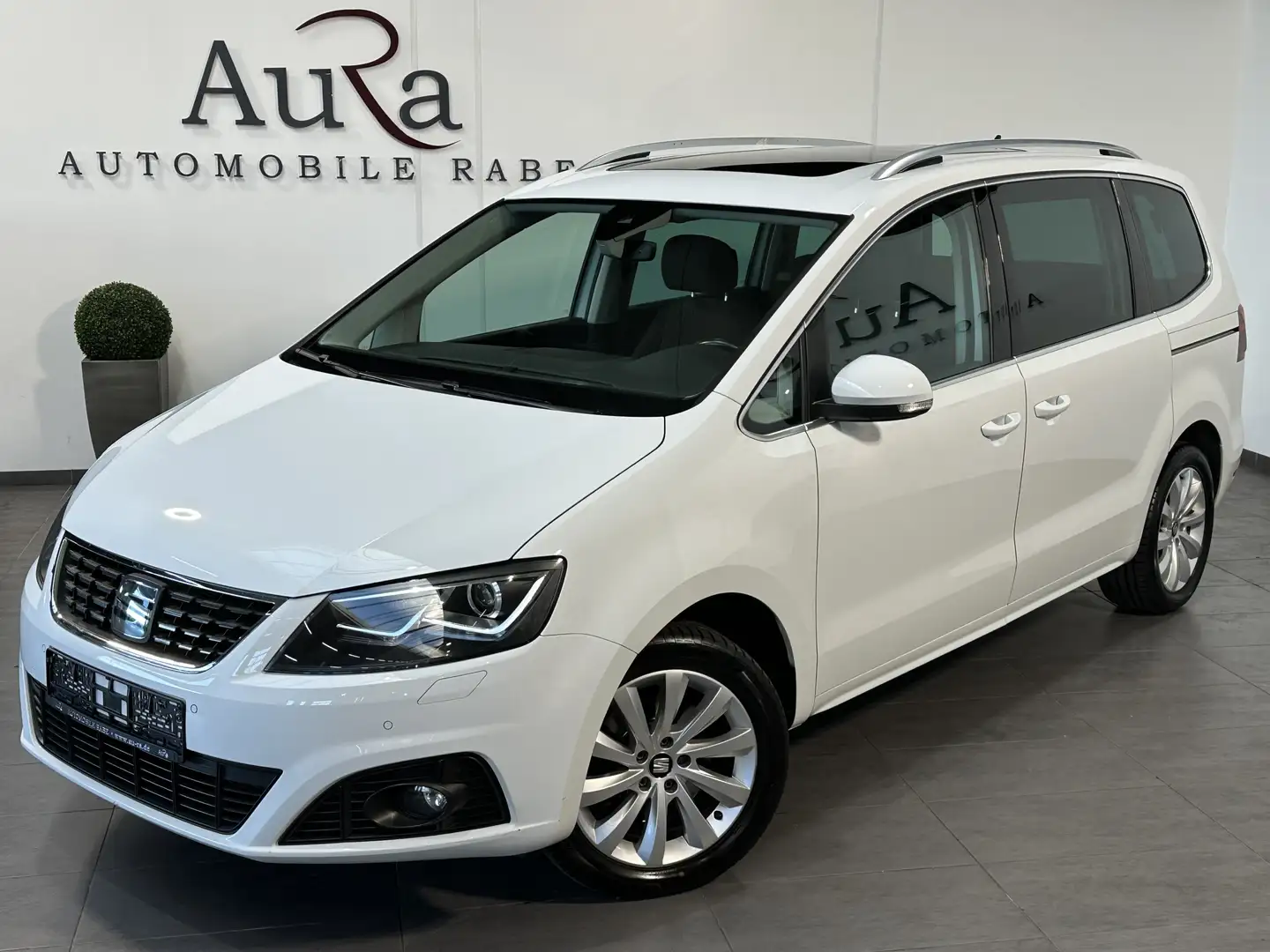SEAT Alhambra 1.4 TSI Style 7-Sitzer NAV+XEN+PANO+KAM Weiß - 1
