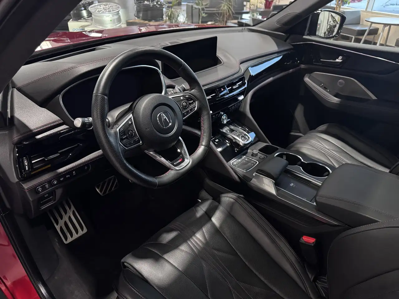 Acura MDX снимка Acura MDX