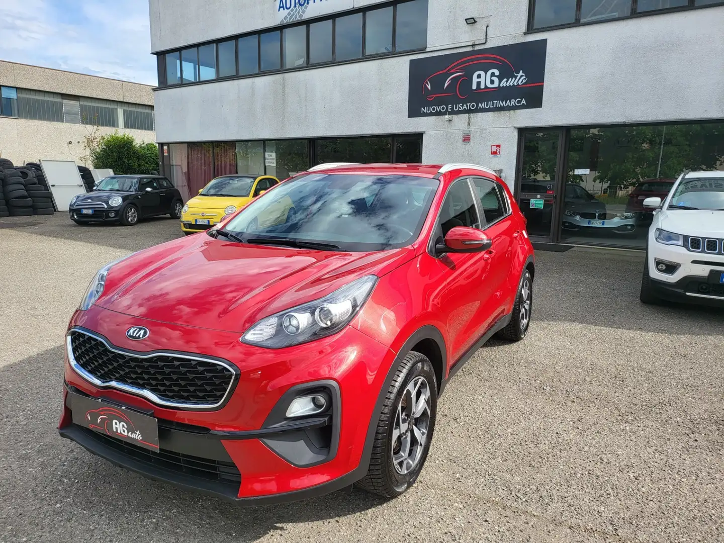 Kia Sportage 1.6 ECOGPL 2WD Business Class Rouge - 1