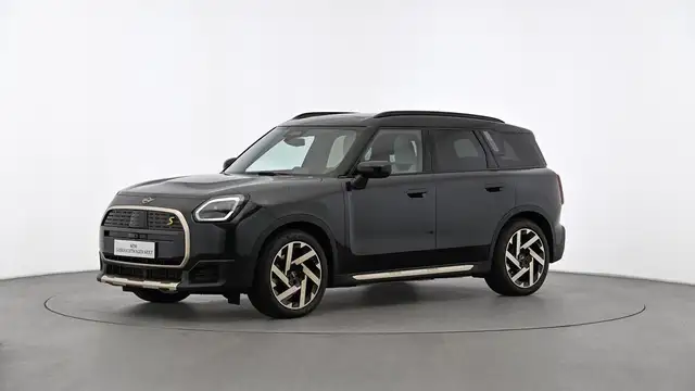 MINI Countryman SE All4 Favoured Trim