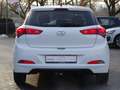 Hyundai i20 1.2 Passion Klima Sitzheizung Lenkradheizung Blanc - thumbnail 4