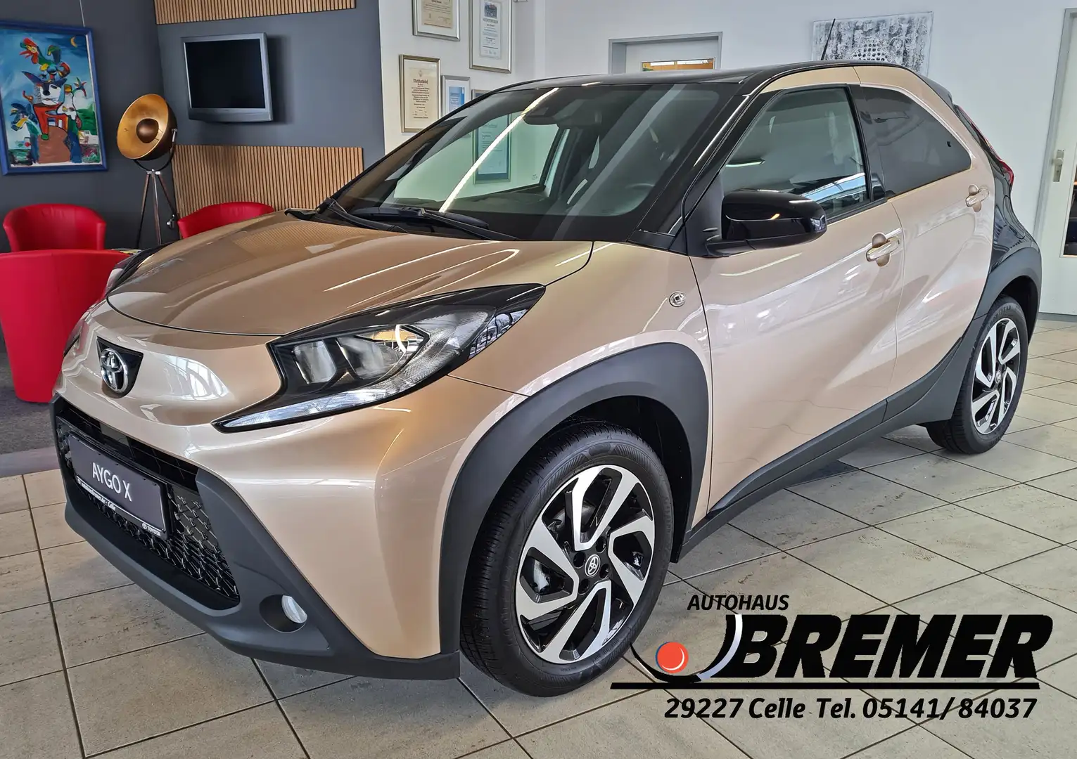 Toyota Aygo X Aygo X Pulse Beige - 1