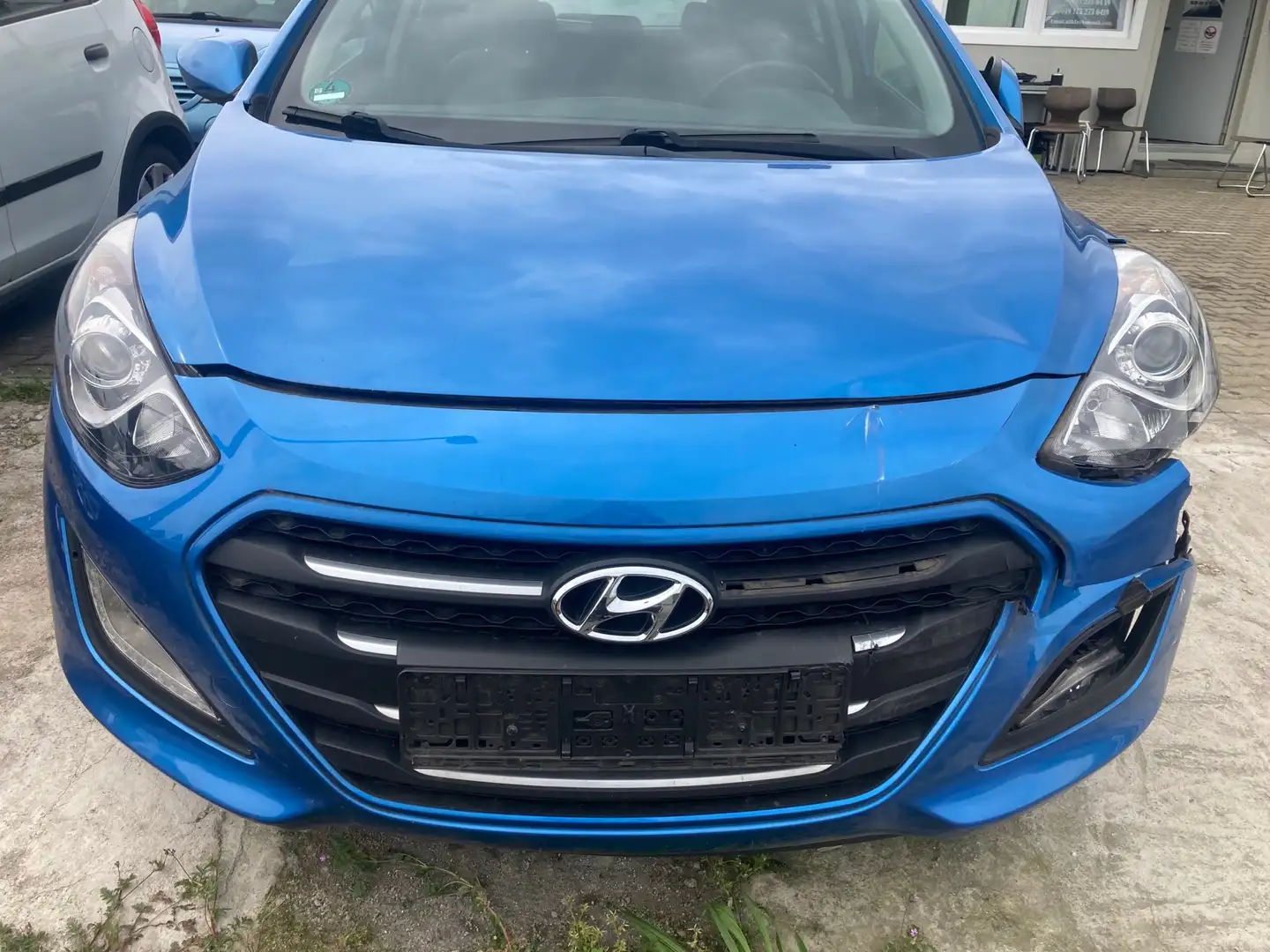 Hyundai i30 blue 1.4 Trend Blauw - 1