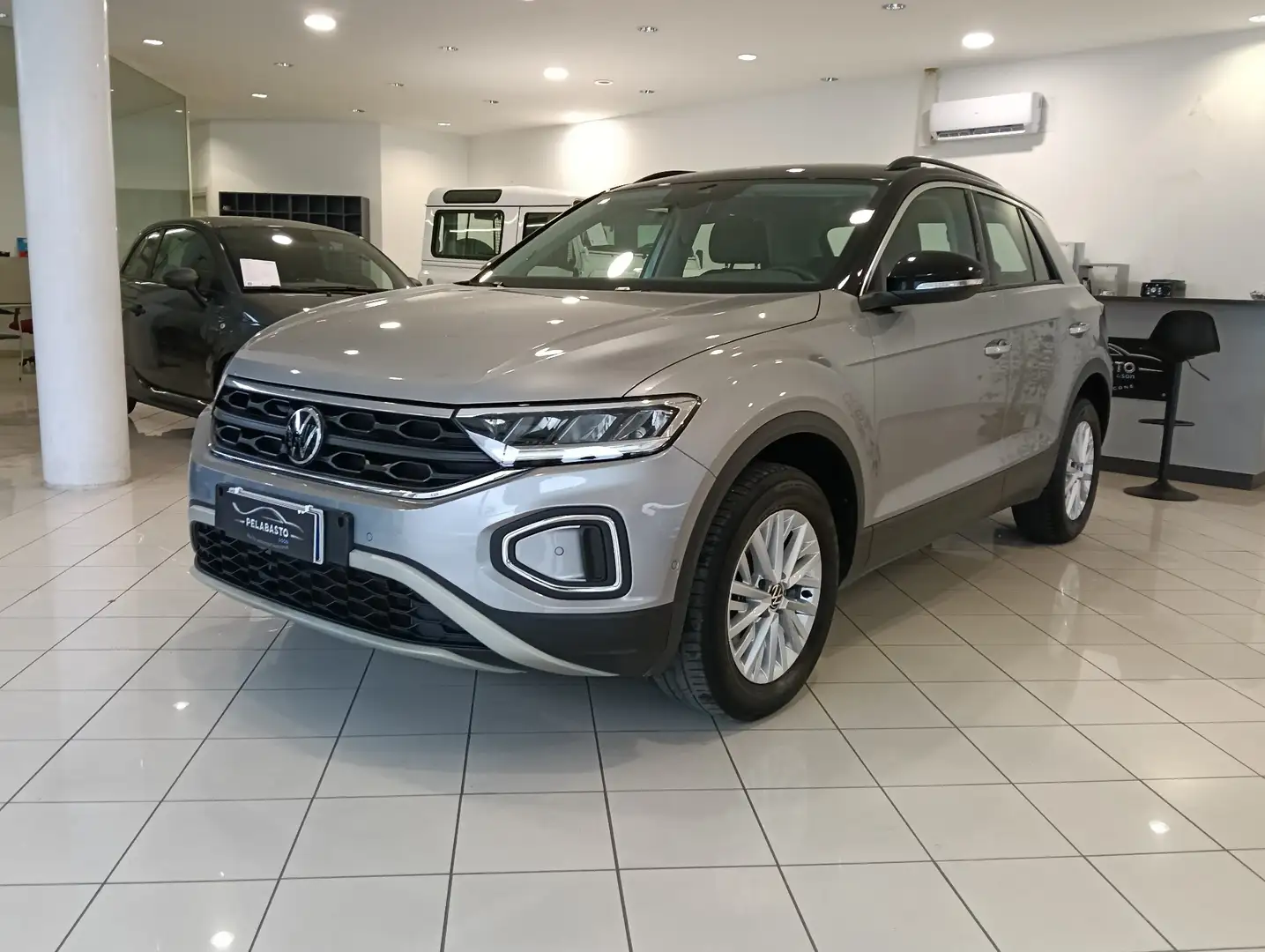 Volkswagen T-Roc T-Roc 2.0 tdi Life 150cv dsg Argento - 1