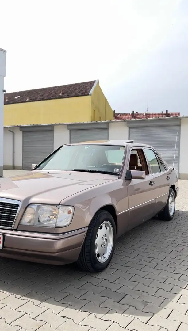 Mercedes-Benz E 220 w124 schiebeD AutoM. Sammler Tausch Mö. Oro - 2