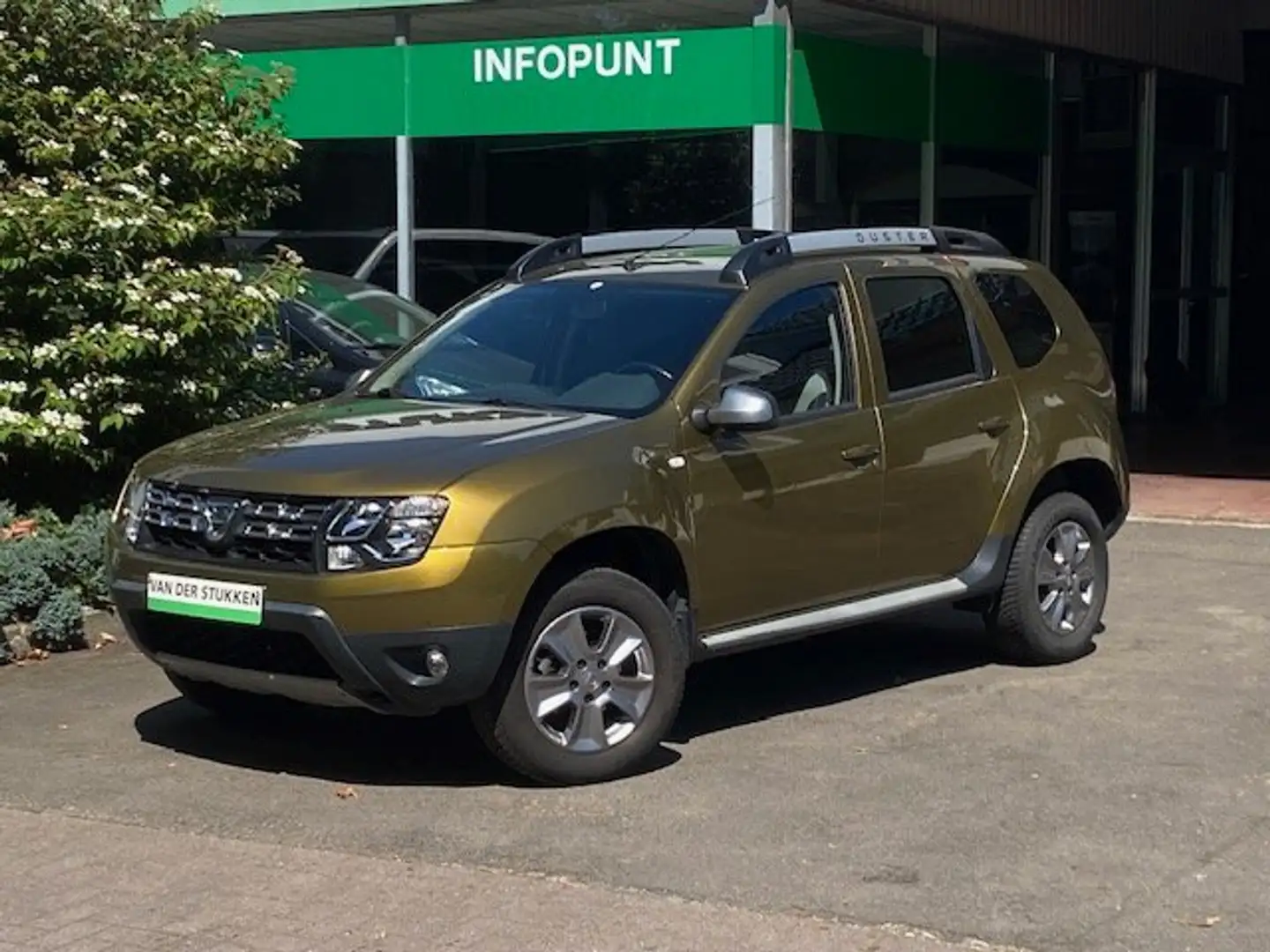 Dacia Duster 1.2 TCe 4x2 Anniversary Oro - 1