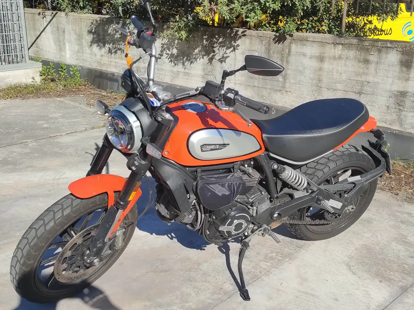 Ducati Scrambler icon 2019 Orange - 1