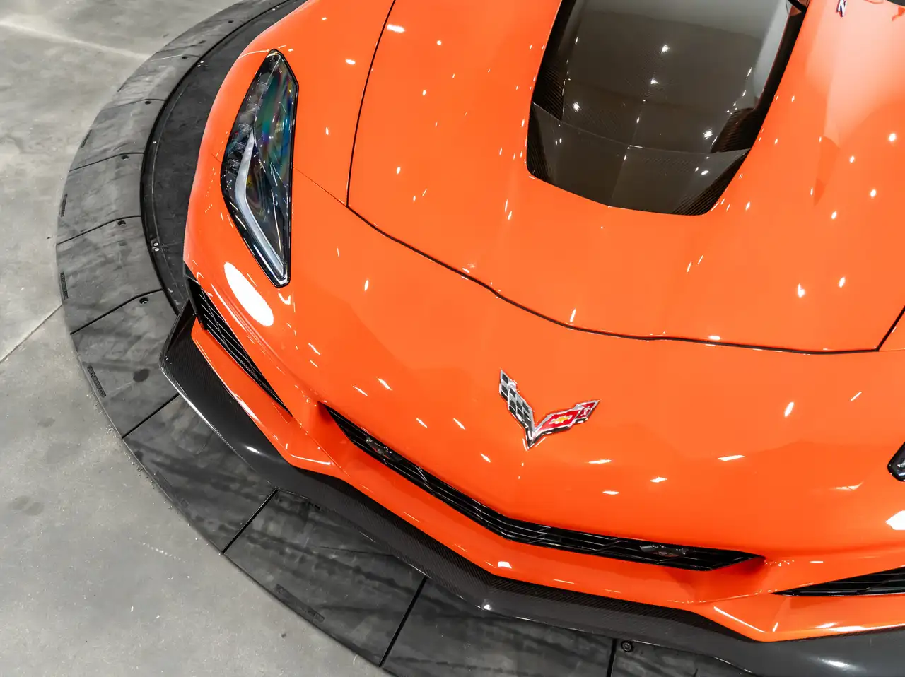 Chevrolet Corvette снимка Chevrolet Corvette