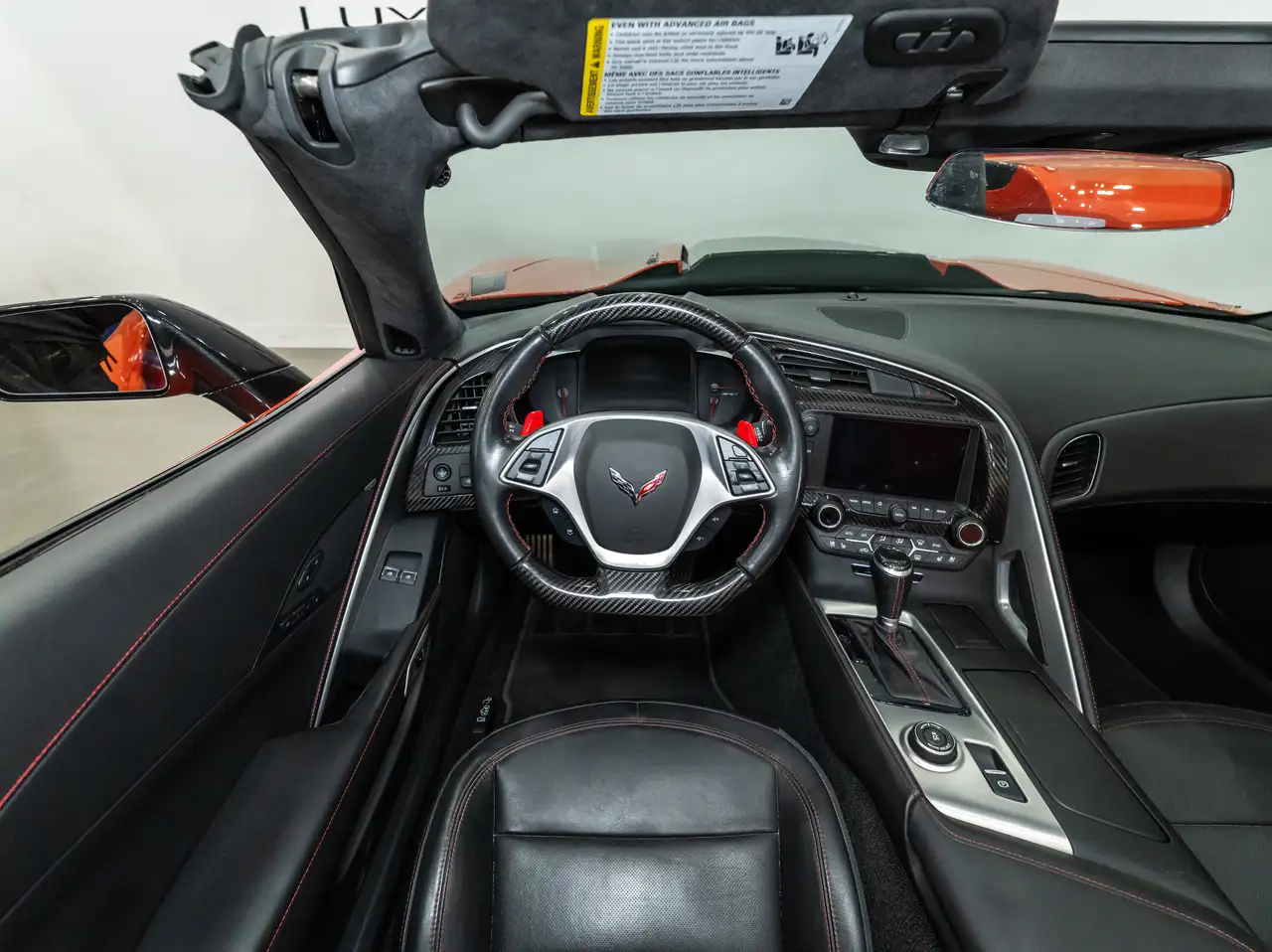 Chevrolet Corvette снимка Chevrolet Corvette