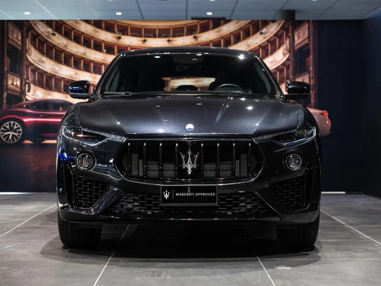 Maserati Levante 2023 — фото 9