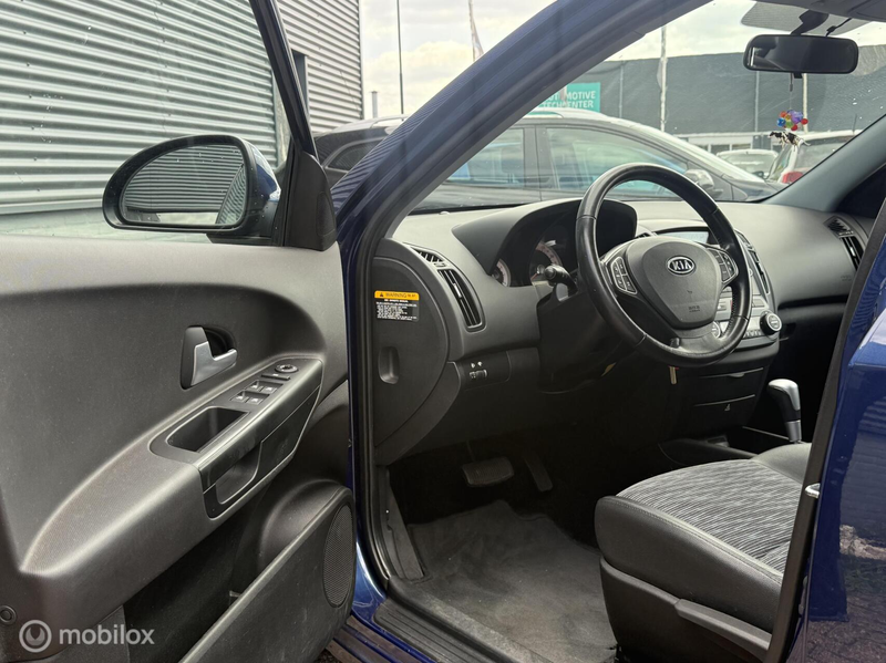 Kia Ceed / cee'd Sporty Wagon 1.6 CVVT X-ecutive - Airco - Trekhaak — photo 13
