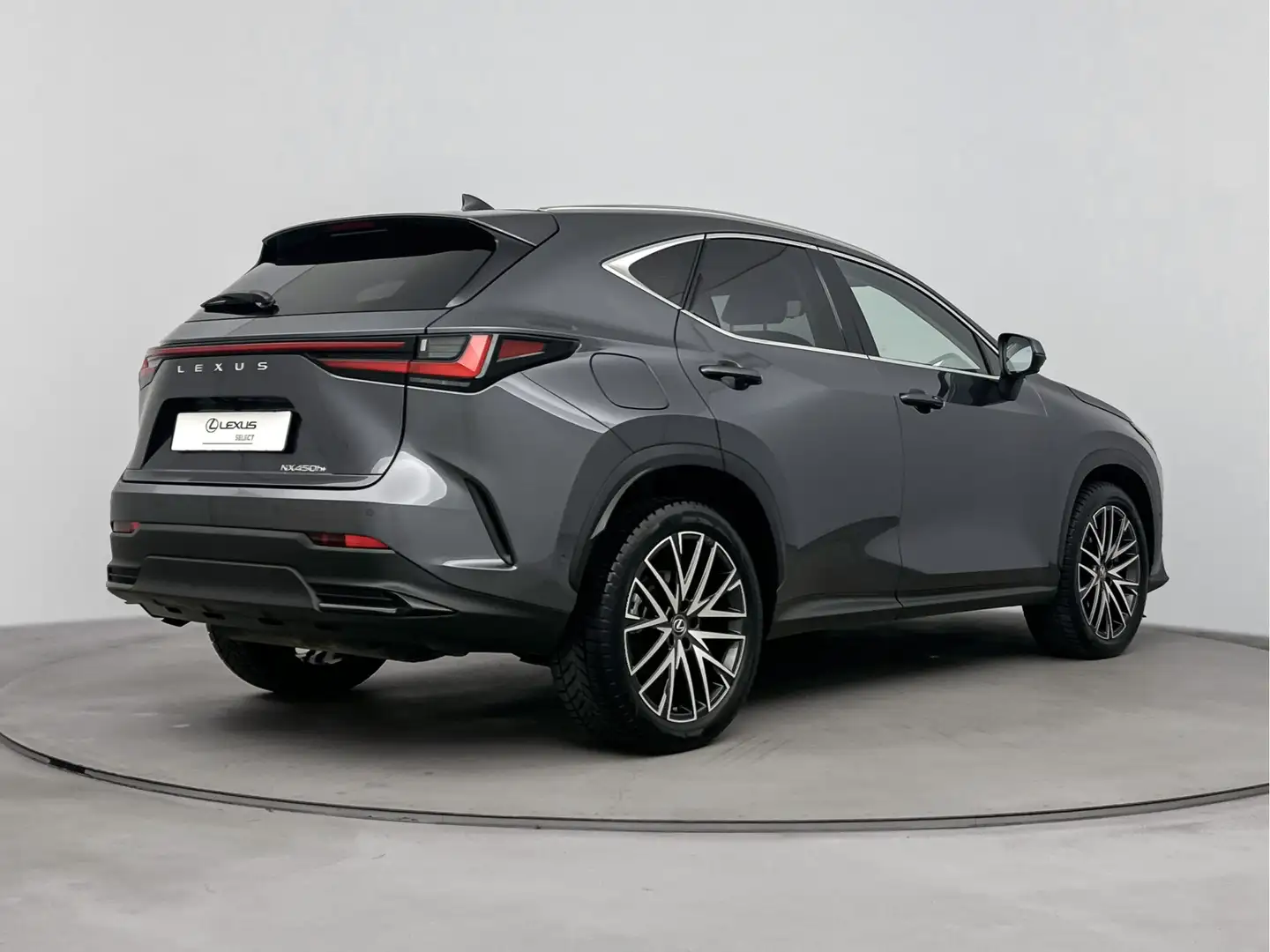 Lexus NX 450h+ AWD President Line Limited | Mark Levinson Audio | Grijs - 2