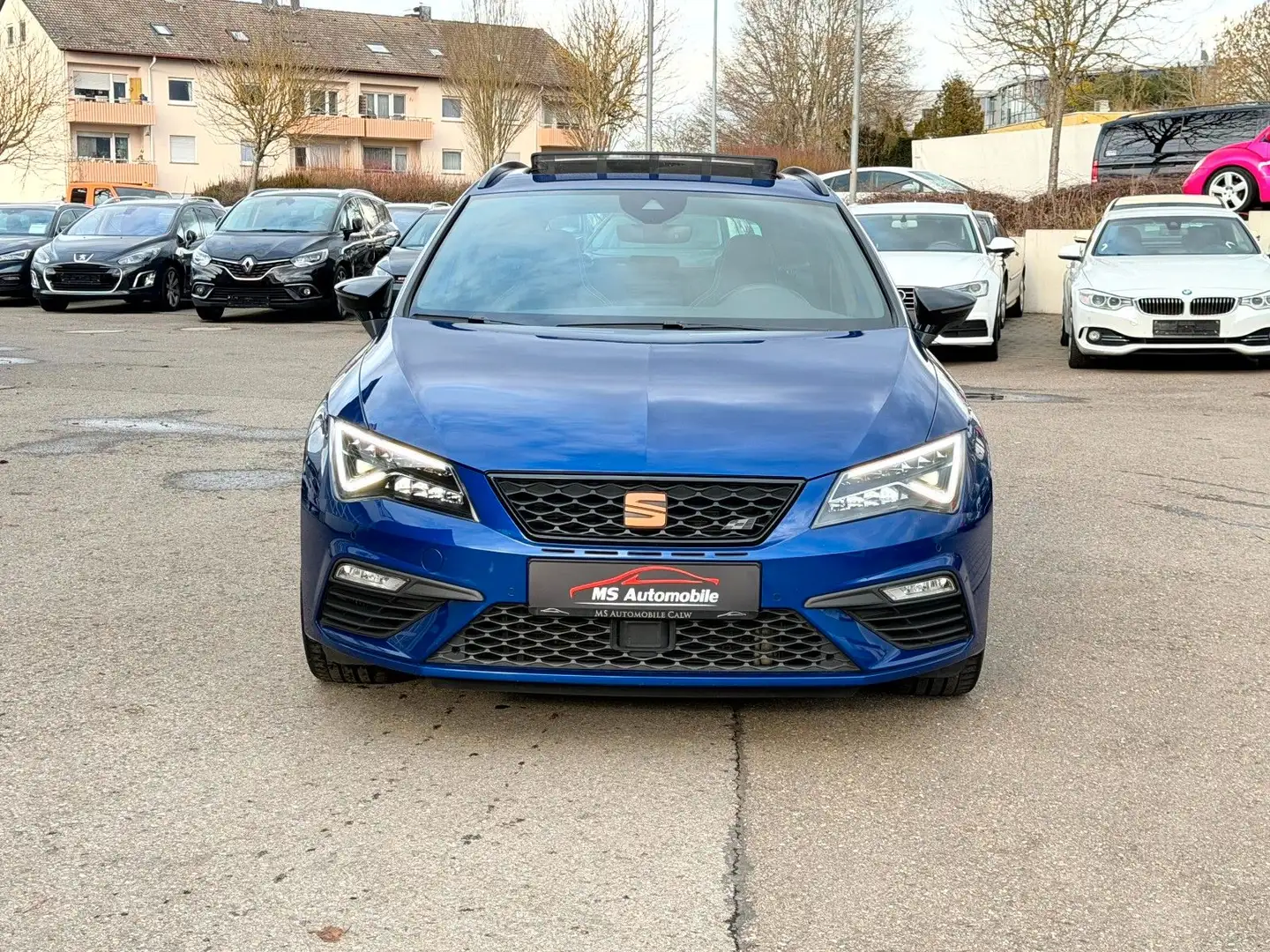 SEAT Leon 2.0 TSI ST CUPRA 300 DSG 4Drive Pano_Virtua Blau - 2