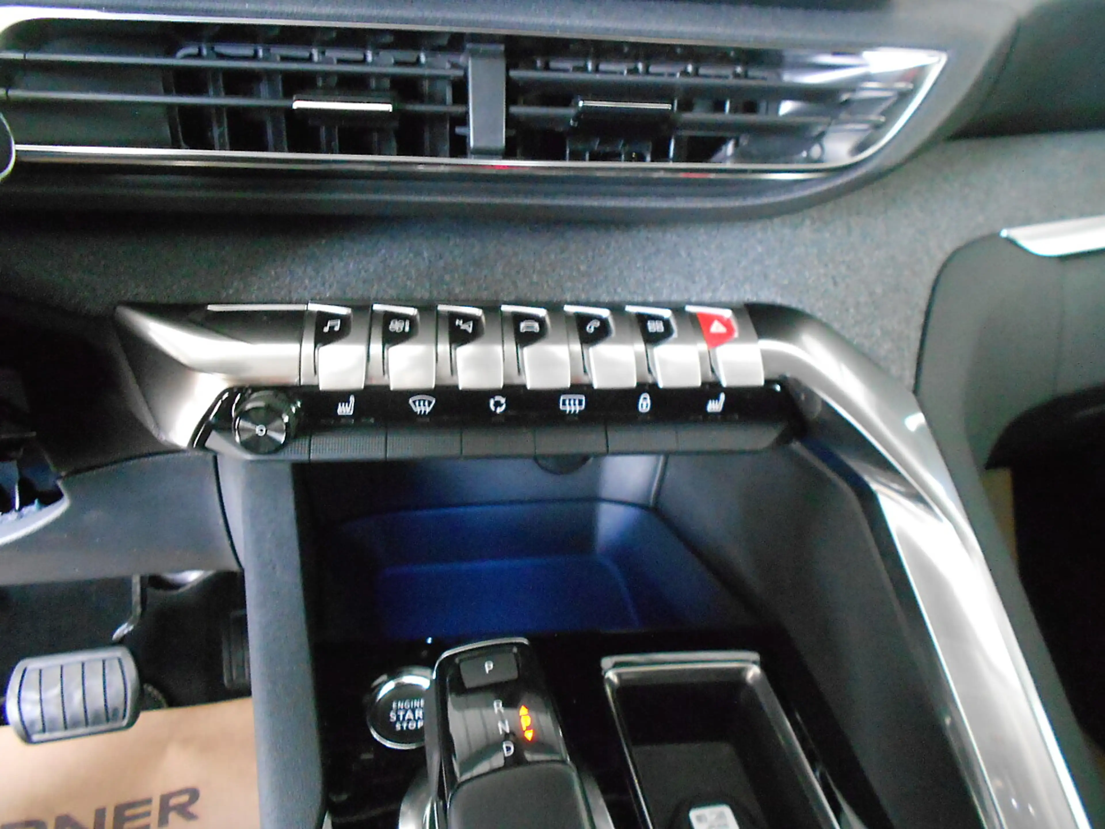 Peugeot 5008 1.5 BlueHDi 130 FAP Allure Pack (EURO 6d) — photo 7