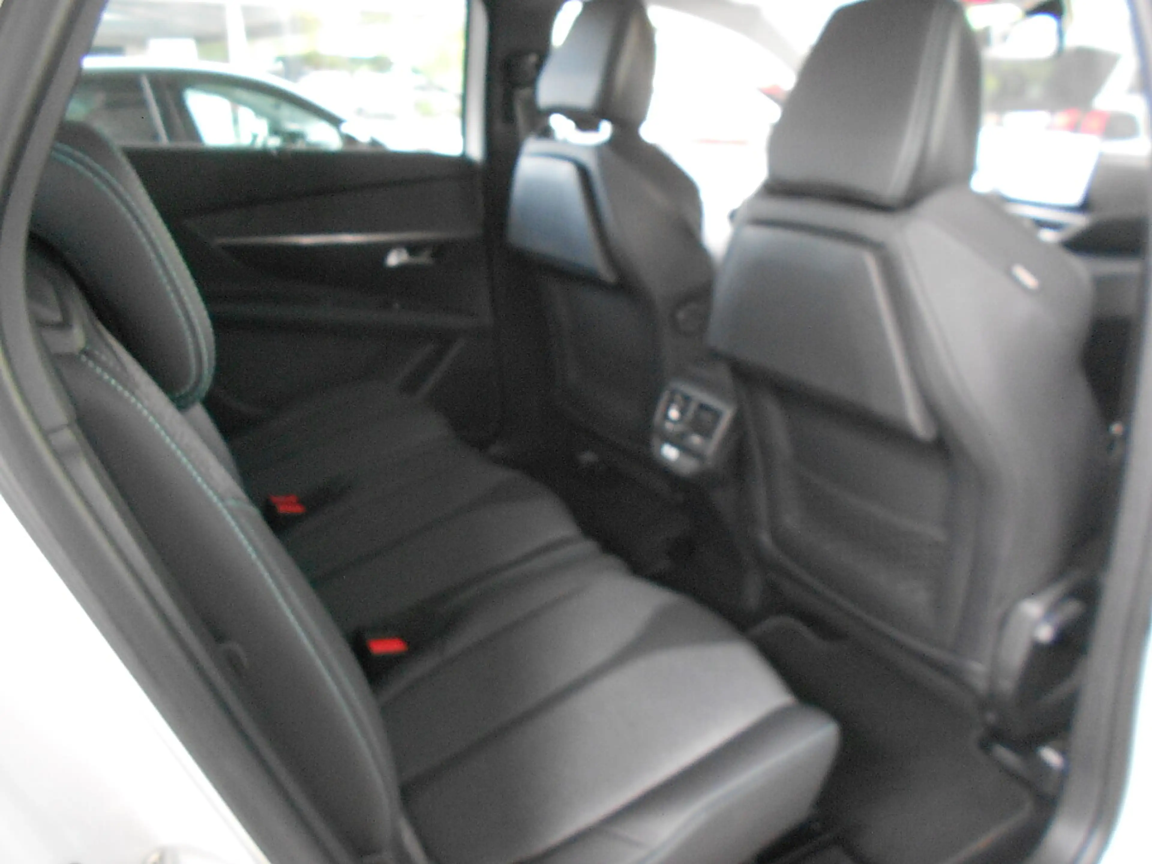 Peugeot 5008 1.5 BlueHDi 130 FAP Allure Pack (EURO 6d) — photo 14