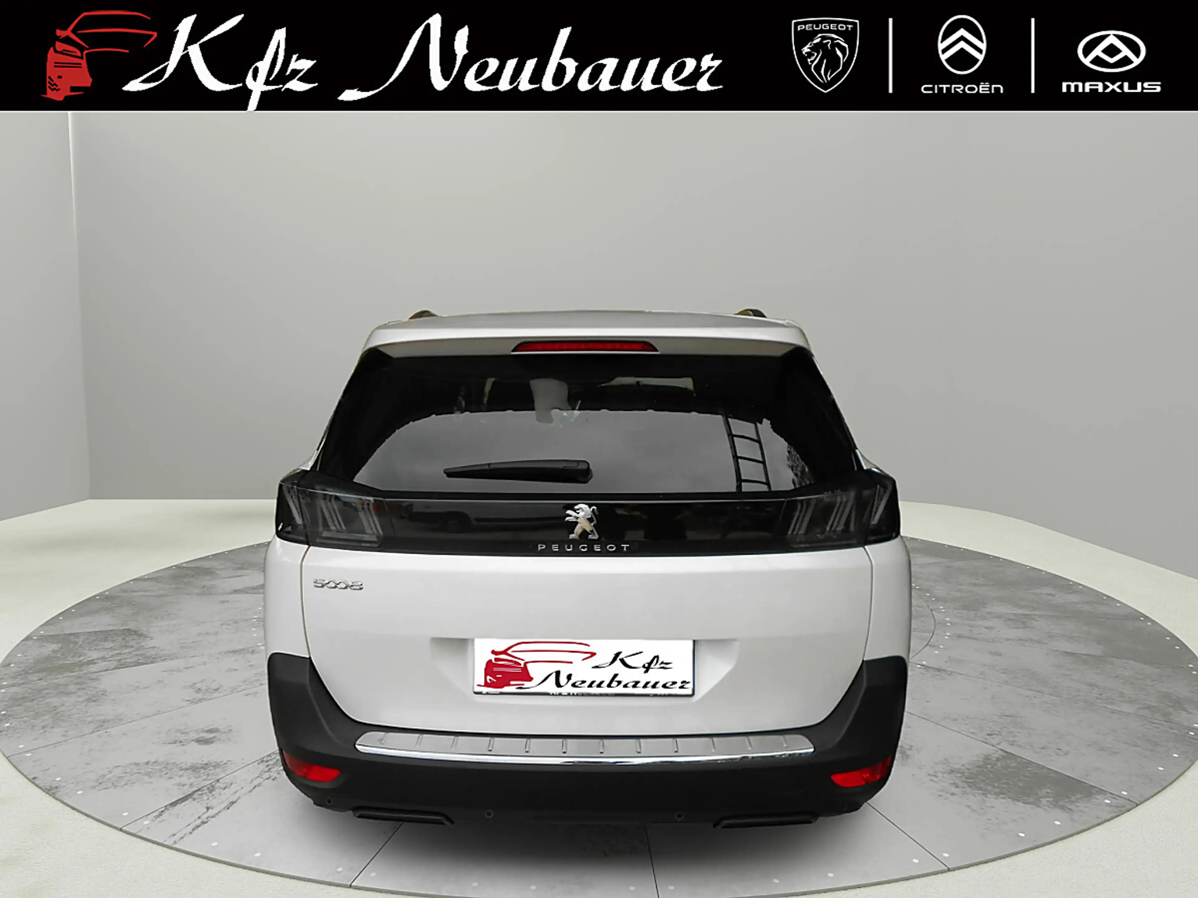 Peugeot 5008 1.5 BlueHDi 130 FAP Allure Pack (EURO 6d) — photo 3