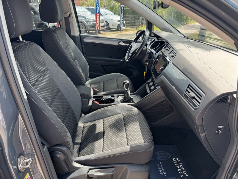 Volkswagen Touran Active *1.HAND*ACC*KAMERA*NAVI*7.SITZER* — photo 11