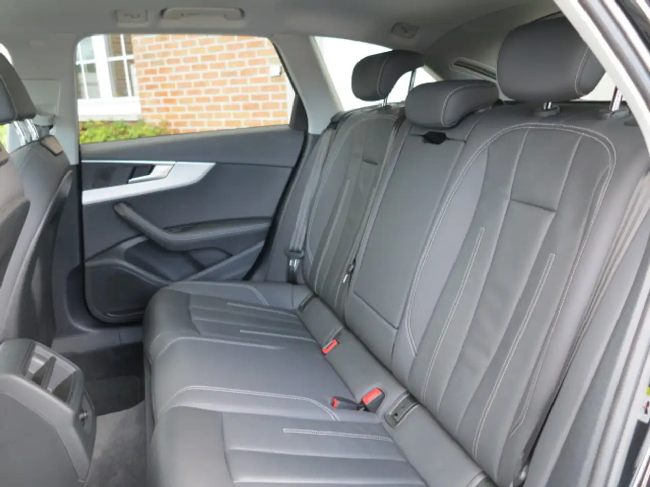 Audi A4 35TDI AUT. ADVANCED PLATINUM+PANOR. DAK+GARANTIE!, миниатюра 19