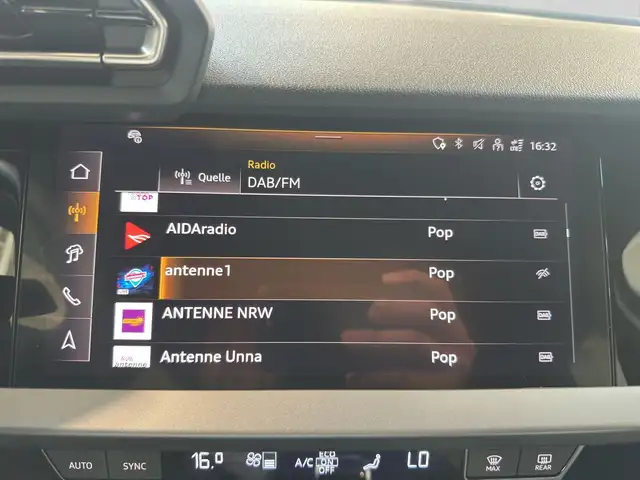 Audi A3 view 12