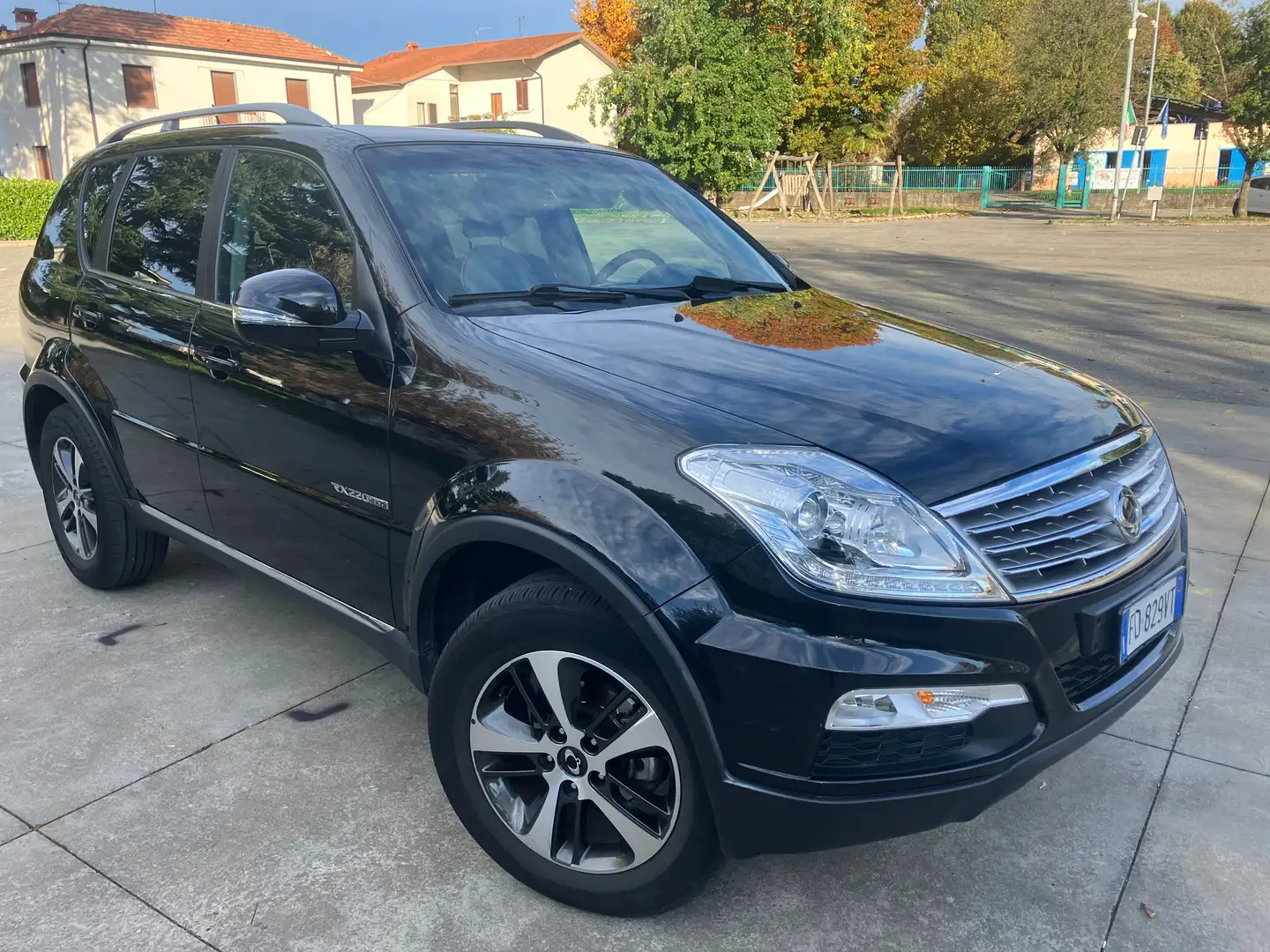 SsangYong Rexton Rexton 2.2 d Plus 4wd 7 posti Nero - 2