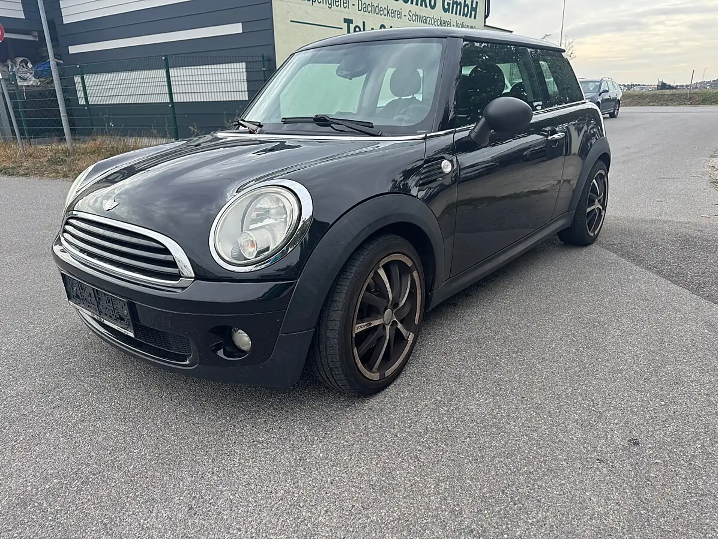 MINI One Mini One 1.4 PICKEL 05-27 + 4 MONATE Schwarz - 1