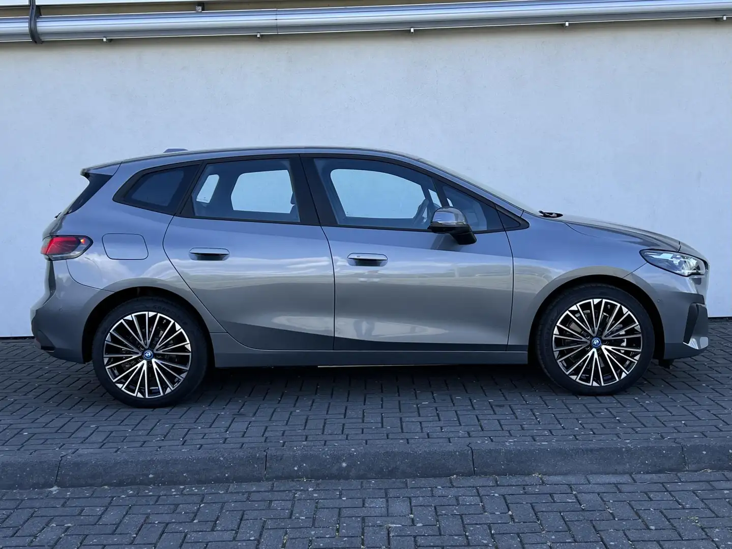 BMW 230 2-serie Active Tourer 230e xDrive | Sportstoelen | Gris - 2