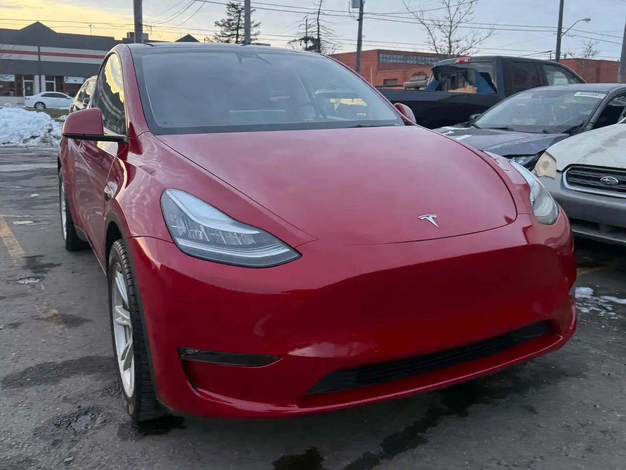 Tesla Model Y photo Tesla Model Y