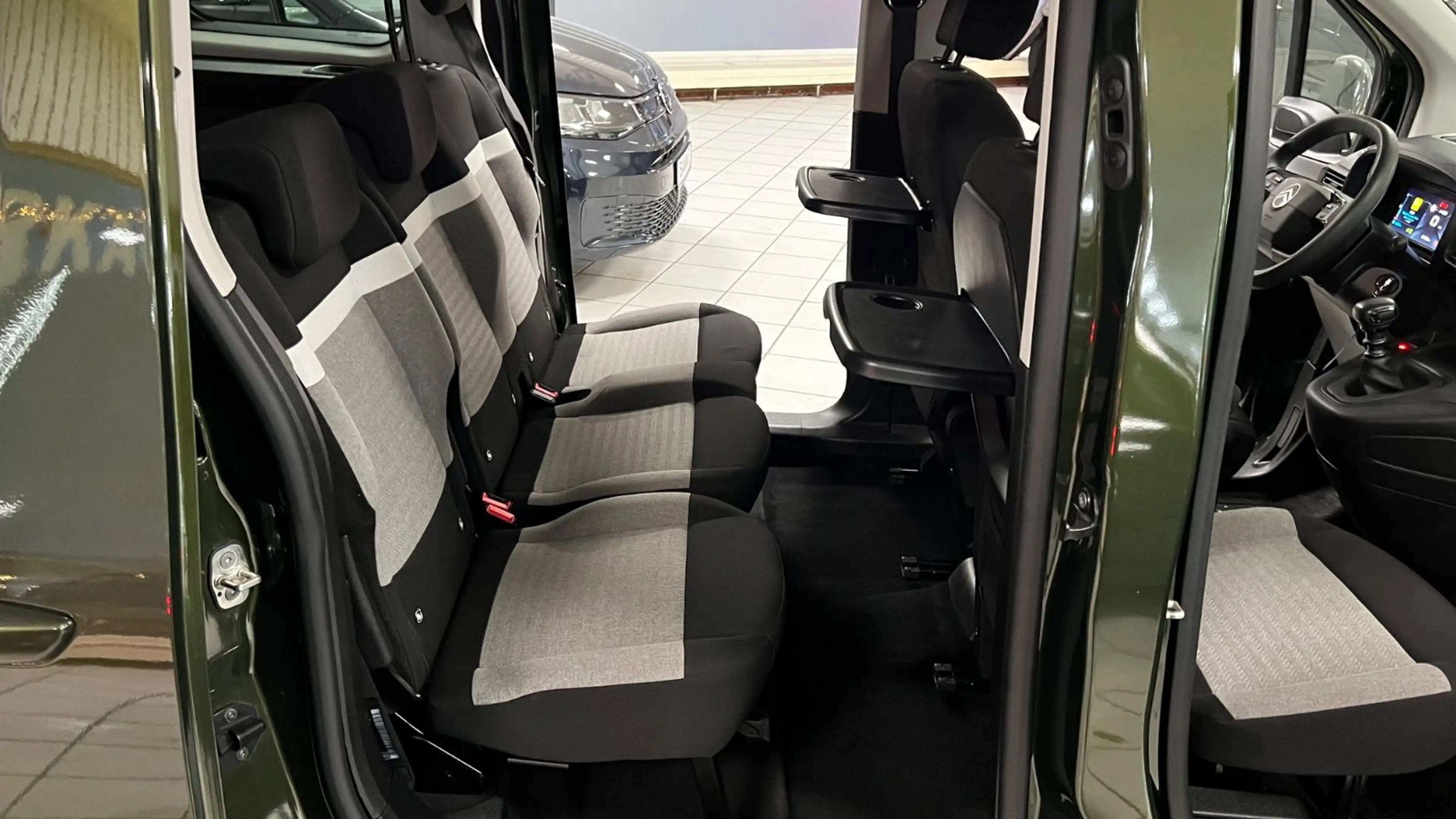 Citroen Berlingo Plus XL TÜV&AU neu&Garantie — photo 12