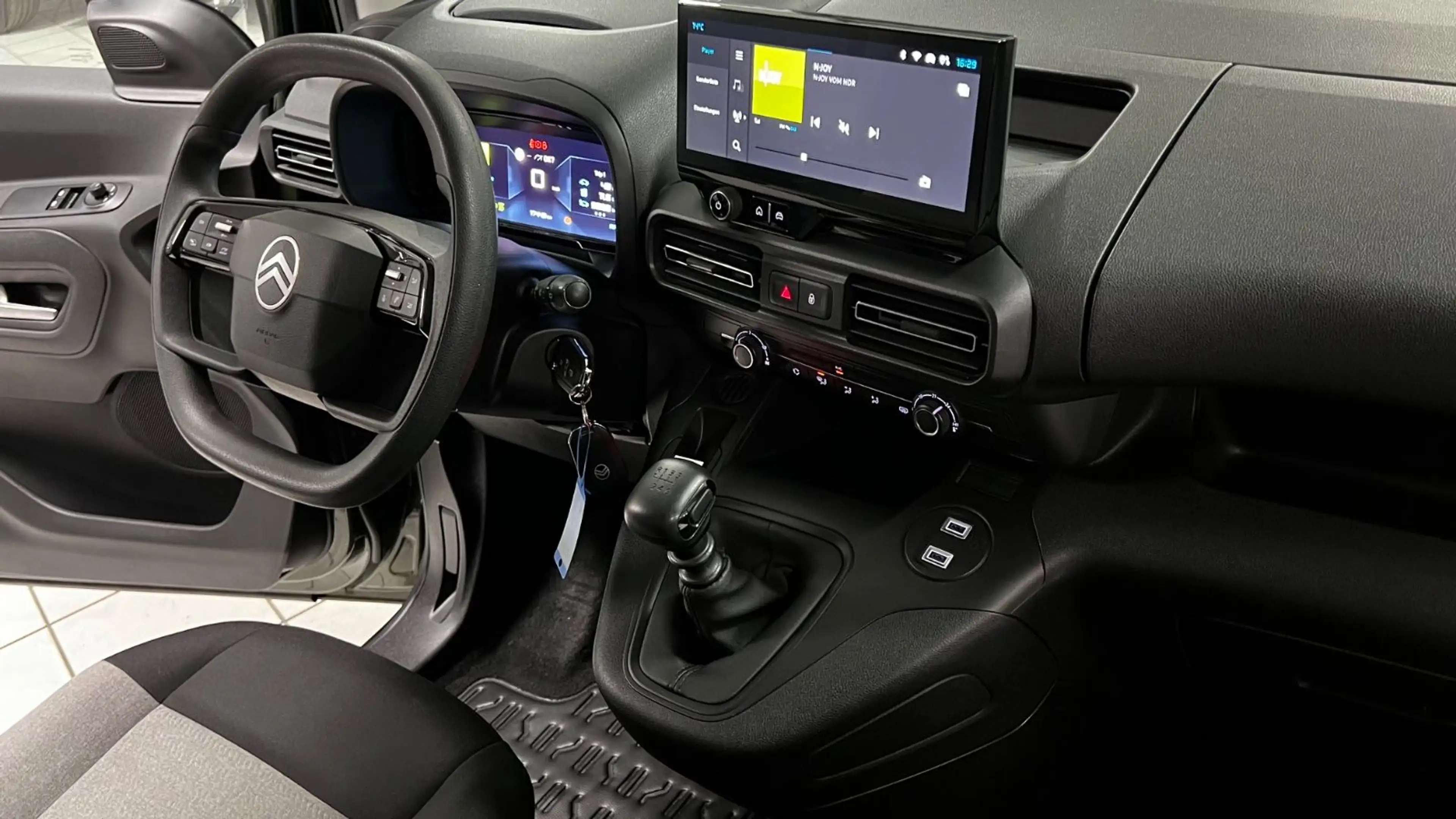 Citroen Berlingo Plus XL TÜV&AU neu&Garantie — photo 14