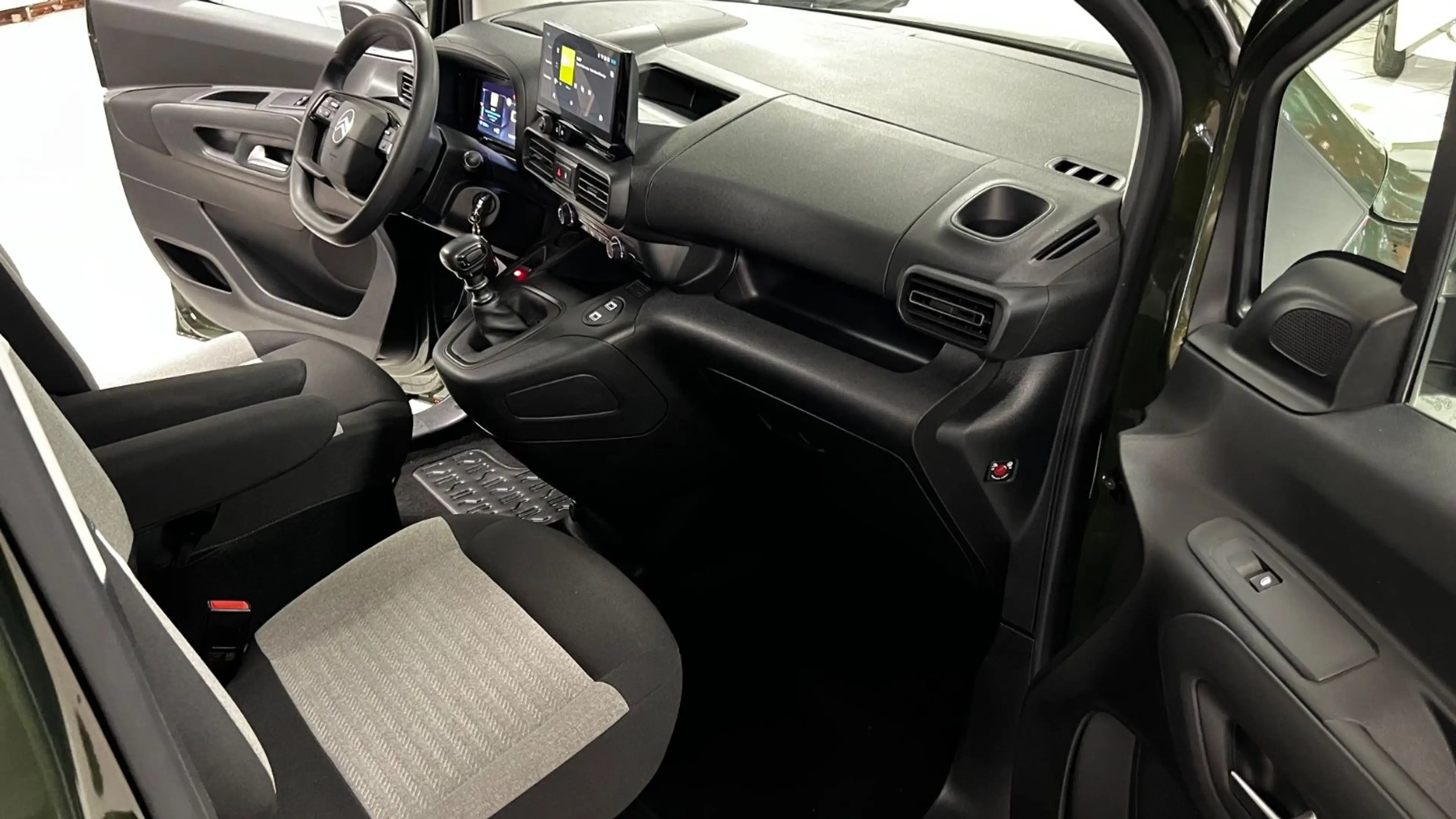 Citroen Berlingo Plus XL TÜV&AU neu&Garantie — photo 13