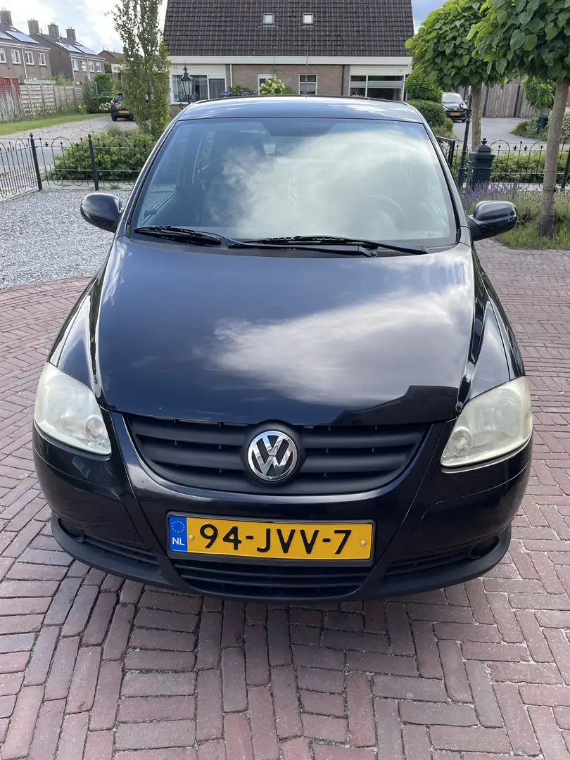 Volkswagen Fox 1.2 Trendline Zwart - 1