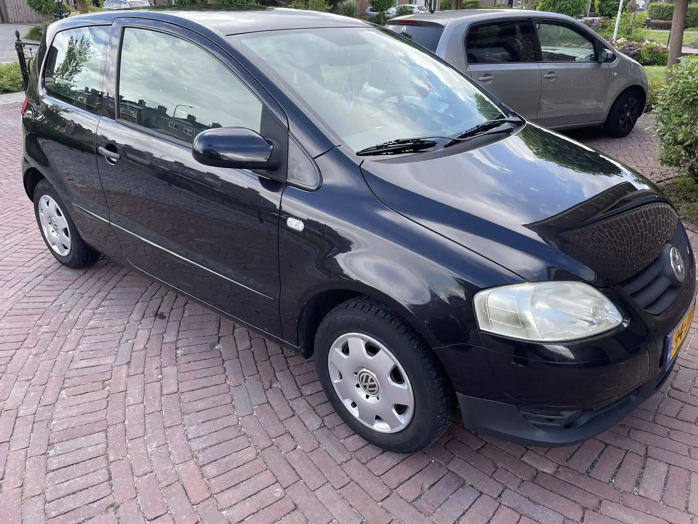 Volkswagen Fox 1.2 Trendline Zwart - 2