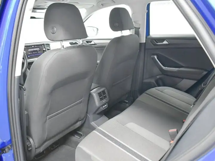 Volkswagen T-Roc Advance Style 2.0 TDI (2021) 2021, foto 26