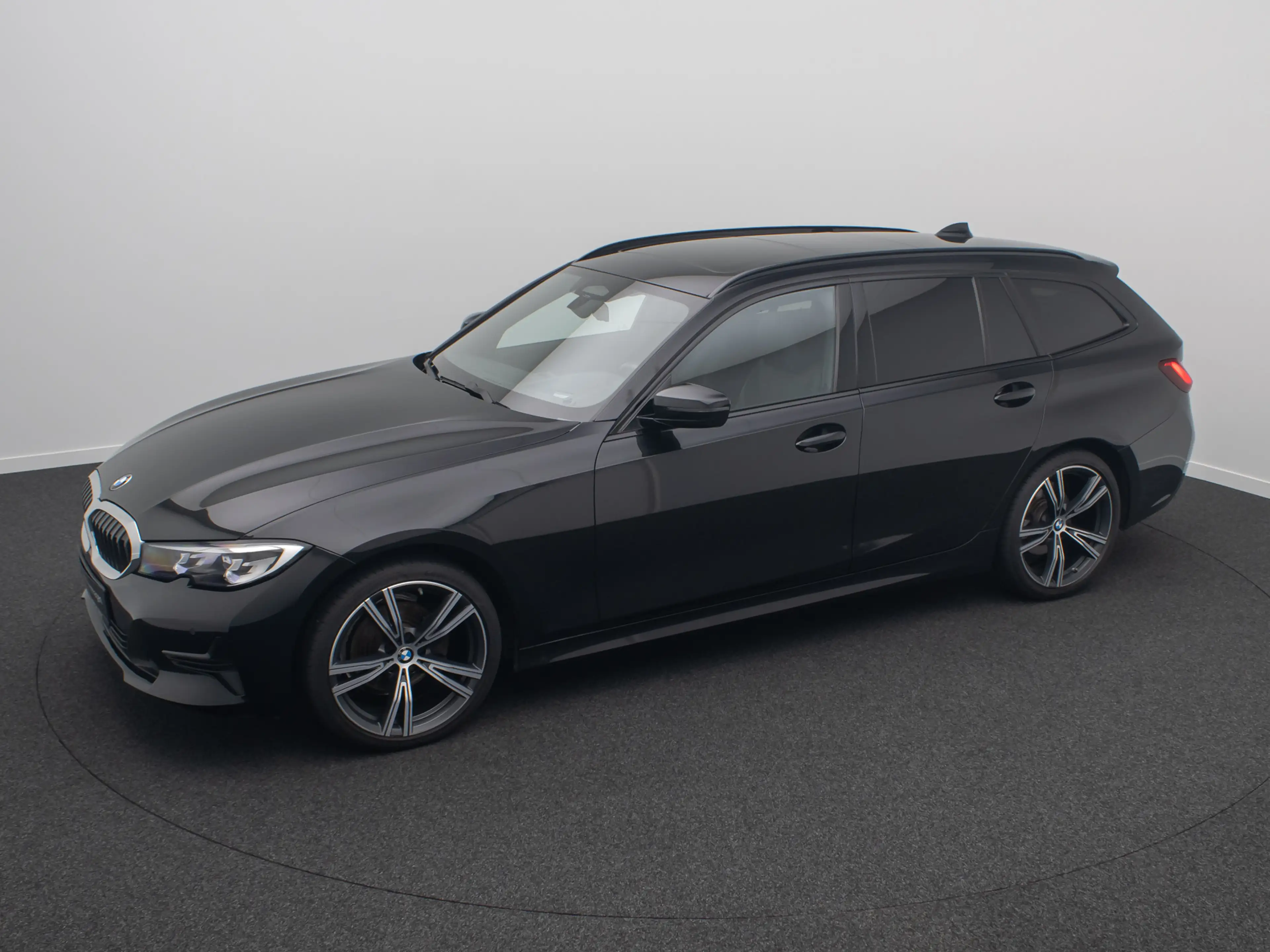 BMW 320 ACC Alarm HUD DAB H K Panoram Sportsitz 19 — photo 12