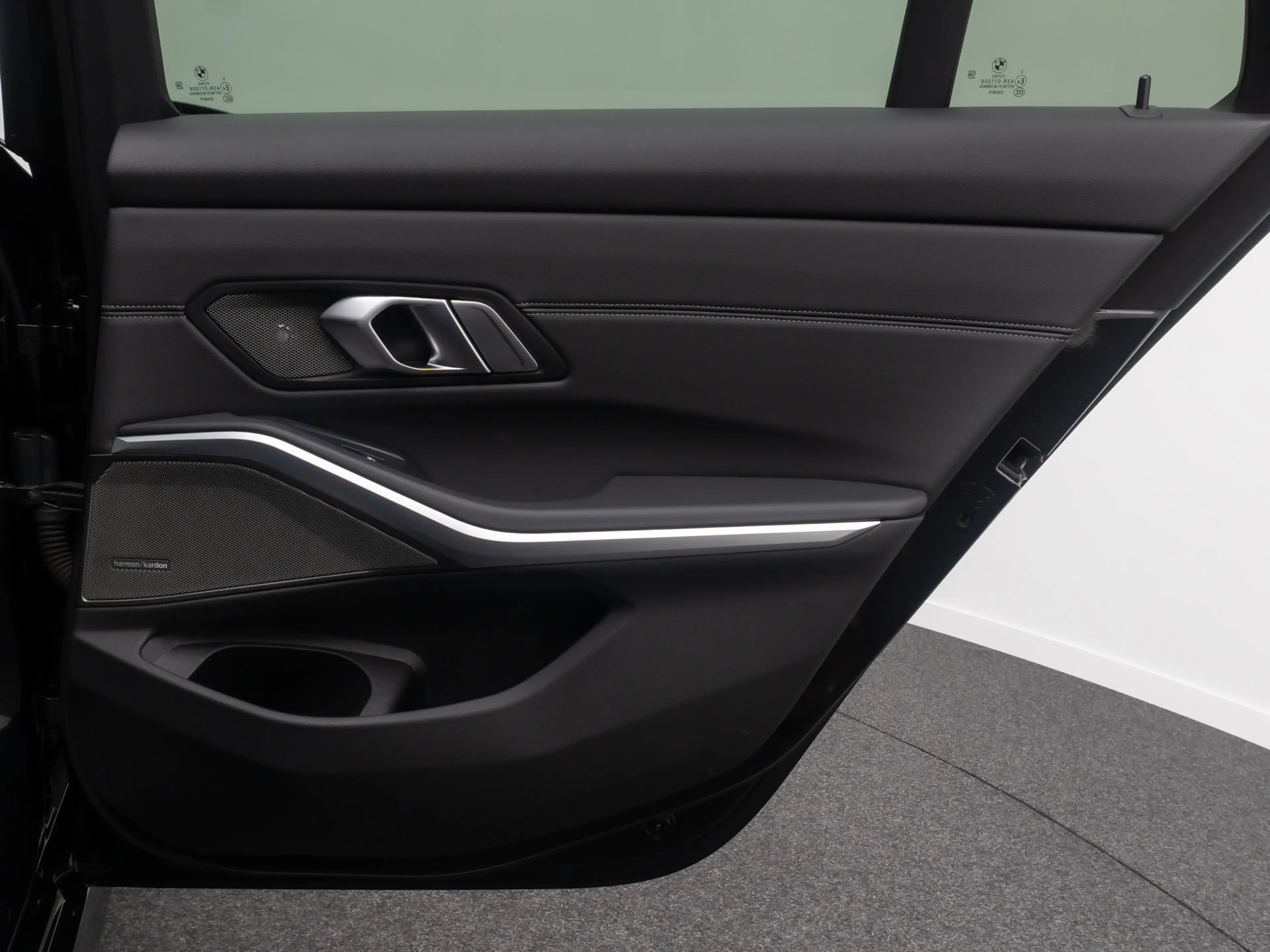 BMW 320 ACC Alarm HUD DAB H K Panoram Sportsitz 19 — photo 34