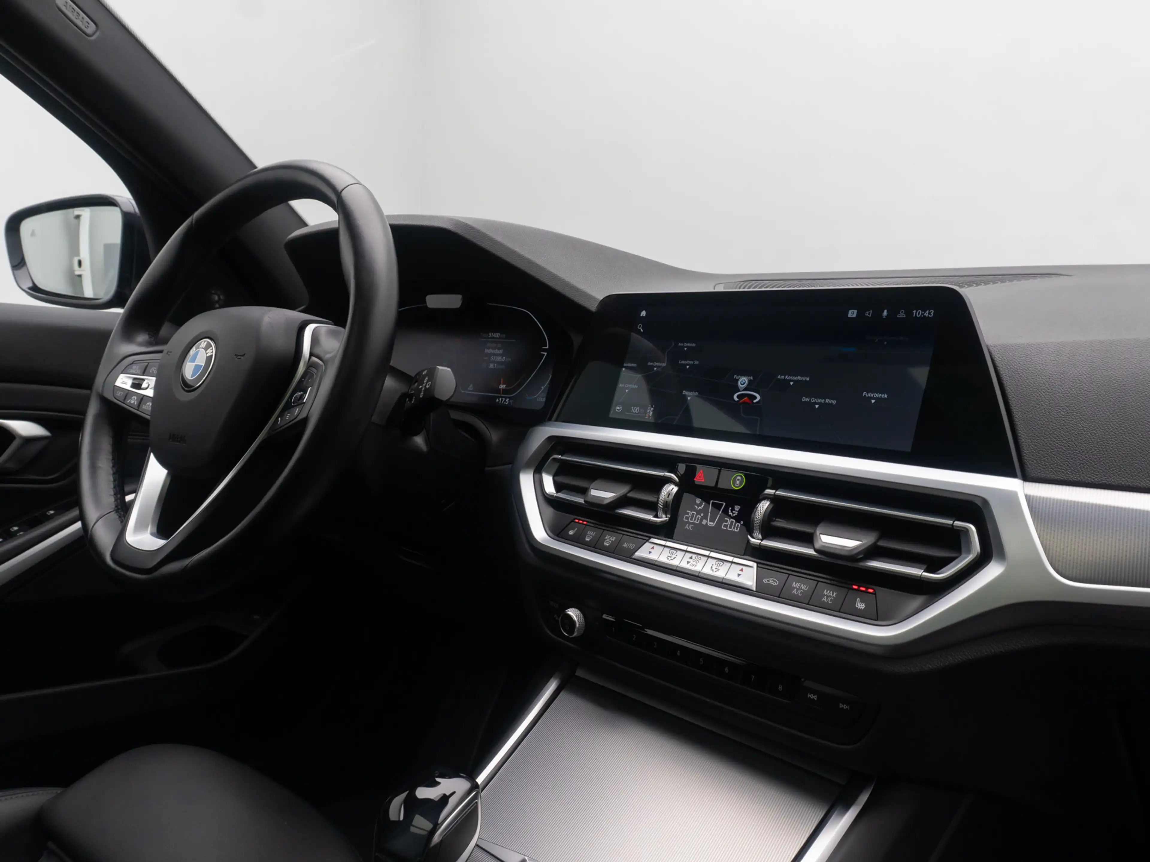BMW 320 ACC Alarm HUD DAB H K Panoram Sportsitz 19 — photo 39