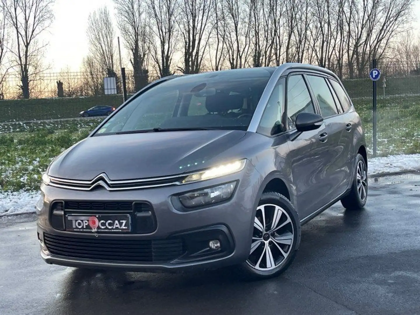 Citroen C4 GRAND SPACETOURER HDI 130CH SHINE 04/2019 - 7 PLAC Gris - 2