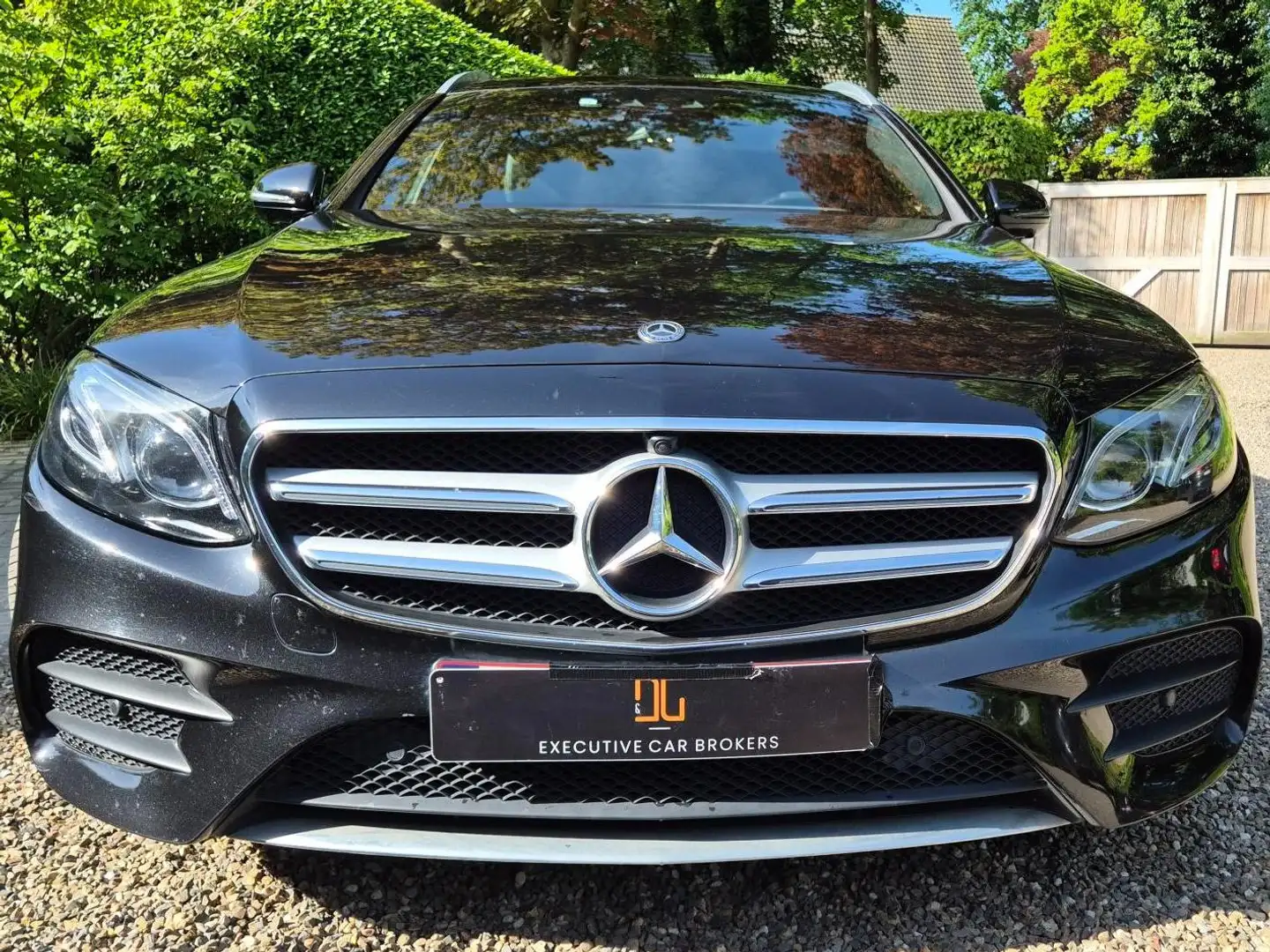 Mercedes-Benz E 220 d Technology Edition Noir - 2
